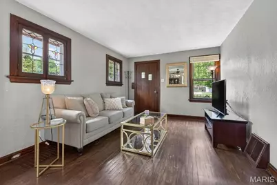 7530 Ahern Avenue, Saint Louis, MO 63130 - Photo 8
