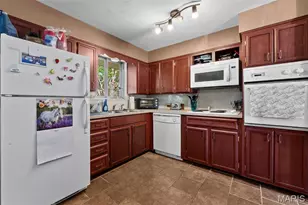 1514 Vickie St, Cape Girardeau, MO 63701 - Photo 8
