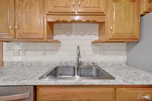 2220 Cherry Blossom Cir, Lebanon, MO 65536 - Photo 34