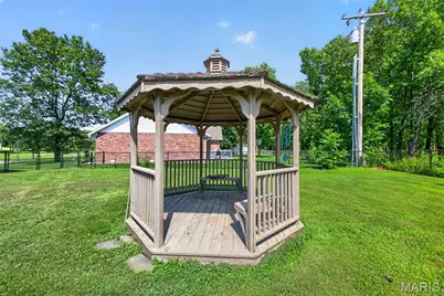 2220 Cherry Blossom Circle, Lebanon, MO 65536 - Photo 42