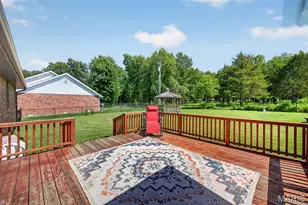 2220 Cherry Blossom Cir, Lebanon, MO 65536 - Photo 38