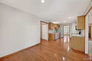 2220 Cherry Blossom Cir, Lebanon, MO 65536 - Photo 36