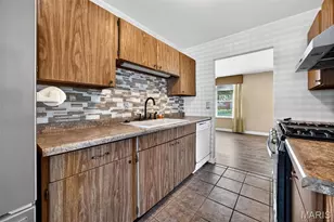 37 Oxbow Rd, Saint Peters, MO 63376 - Photo 10