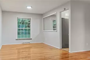 1805 Shardell Dr, Saint Louis, MO 63138 - Photo 2