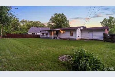 1805 Shardell Drive, Saint Louis, MO 63138 - Photo 20