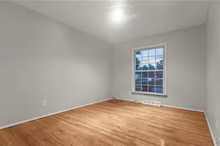1805 Shardell Dr, Saint Louis, MO 63138 - Photo 10