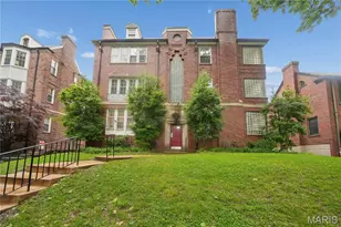 7539 Oxford Dr, Saint Louis, MO 63105 - Photo 2