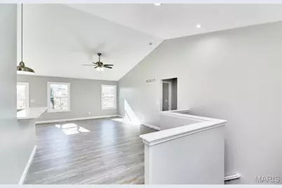 28725 Woodland Heights Drive, Warrenton, MO 63383 - Photo 4