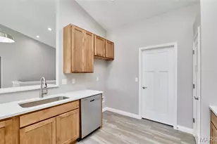 28725 Woodland Heights Dr, Warrenton, MO 63383 - Photo 18