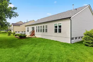 4302 Broken Rock Dr, Wentzville, MO 63385 - Photo 34