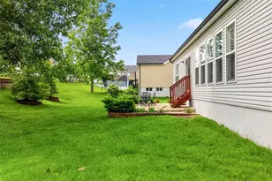 4302 Broken Rock Dr, Wentzville, MO 63385 - Photo 36