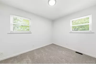25 Robert Drive, Unincorporated, MO 63304 - Photo 10