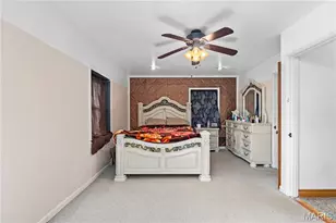 701 Garlyn Ct, Saint Louis, MO 63123 - Photo 10