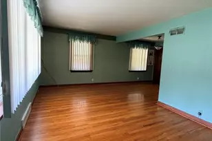 9233 Edna St, Riverview, MO 63137 - Photo 4