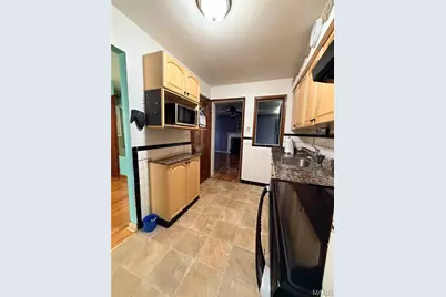 9233 Edna Street, Riverview, MO 63137 - Photo 16