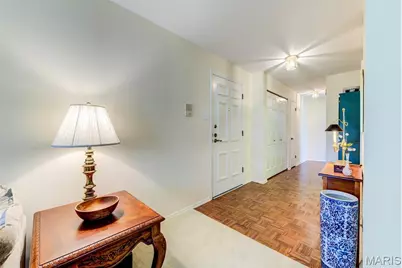 923 Claytonbrook Drive #2, Ballwin, MO 63011 - Photo 18