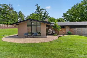 2 Sunswept Dr, Saint Louis, MO 63141 - Photo 44
