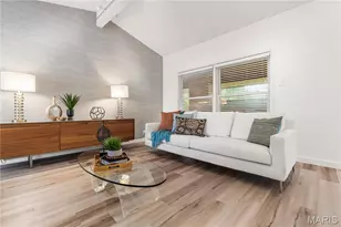 2 Sunswept Dr, Saint Louis, MO 63141 - Photo 12
