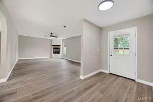 810 Mildred St, Richland, MO 65556 - Photo 2