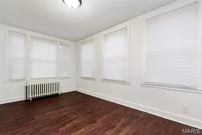 205 Grover Road, Saint Louis, MO 63125 - Photo 12
