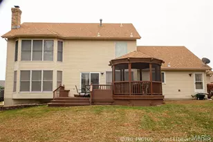 4025 Barington Ct, Florissant, MO 63034 - Photo 2