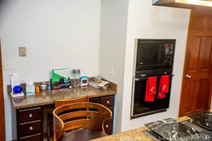 4025 Barington Ct, Florissant, MO 63034 - Photo 8