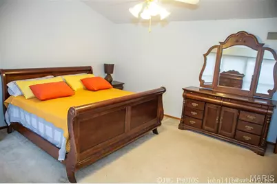 4025 Barington Court, Florissant, MO 63034 - Photo 14
