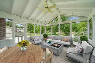 15645 Dresden Lake Ct, Chesterfield, MO 63017 - Photo 14