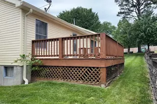 1027 Forder Square Dr, Saint Louis, MO 63129 - Photo 16