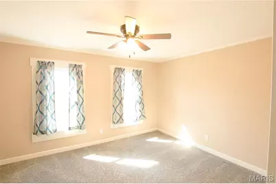209 W Madison Avenue, Robertsville, MO 65066 - Photo 16