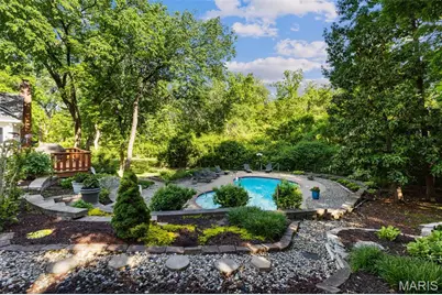 825 Greenwich Green Lane, Town and Country, MO 63017 - Photo 32