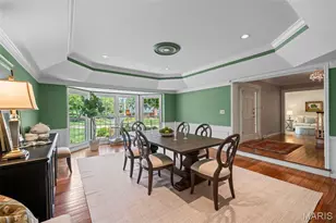 825 Greenwich Green Ln, Town and Country, MO 63017 - Photo 6