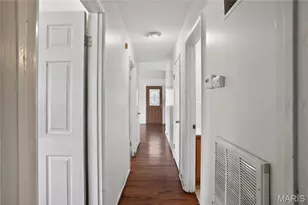16 Brightwell Ct, Saint Louis, MO 63031 - Photo 18