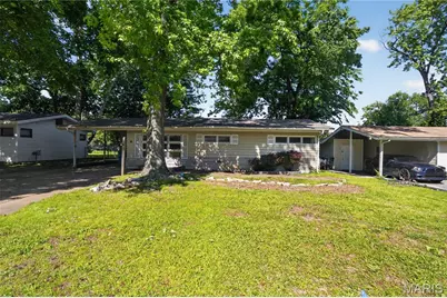 16 Brightwell Court, Saint Louis, MO 63031 - Photo 6