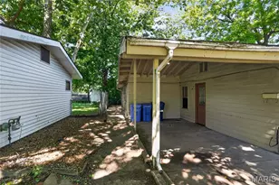 16 Brightwell Ct, Saint Louis, MO 63031 - Photo 4