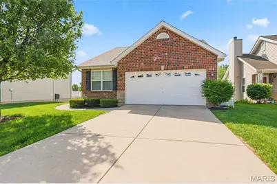 326 Stone Village Drive, Wentzville, MO 63385 - Photo 4