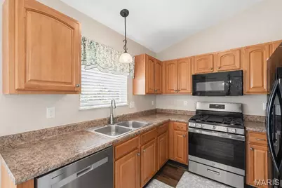 326 Stone Village Drive, Wentzville, MO 63385 - Photo 14