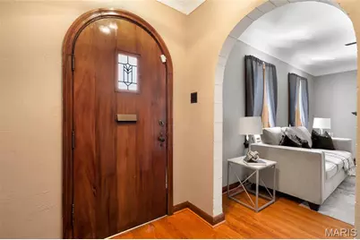 5251 Walsh Street, Saint Louis, MO 63109 - Photo 6