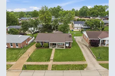3846 Coachella Drive, Saint Louis, MO 63125 - Photo 6