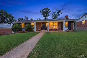 3846 Coachella Dr, Saint Louis, MO 63125 - Photo 2