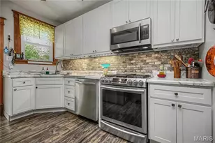 12420 Bellefontaine Rd, Saint Louis, MO 63138 - Photo 12