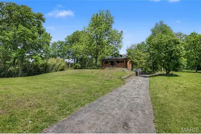 12420 Bellefontaine Road, Saint Louis, MO 63138 - Photo 34