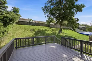 310 Green Jade Estates Dr, Fenton, MO 63026 - Photo 26