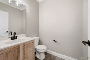 47 Rivermeadows Dr, Florissant, MO 63031 - Photo 12