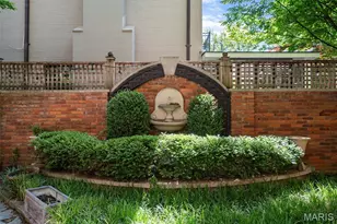 166 N Central Ave, Clayton, MO 63105 - Photo 60