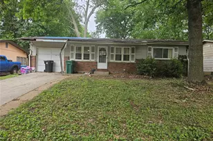11735 Criterion Ave, Saint John, MO 63138 - Photo 2