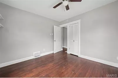 7619 Fairham Avenue, University City, MO 63130 - Photo 10