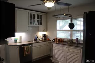 3430 Eastridge Ln, Saint Ann, MO 63074 - Photo 10