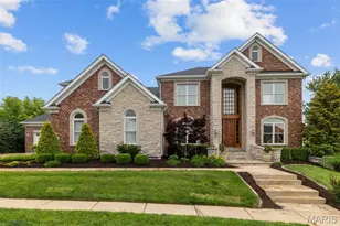 279 Greycliff Bluff Dr, Saint Louis, MO 63129 - Photo 10