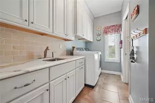 1312 Riverdale Cir, Chesterfield, MO 63005 - Photo 14